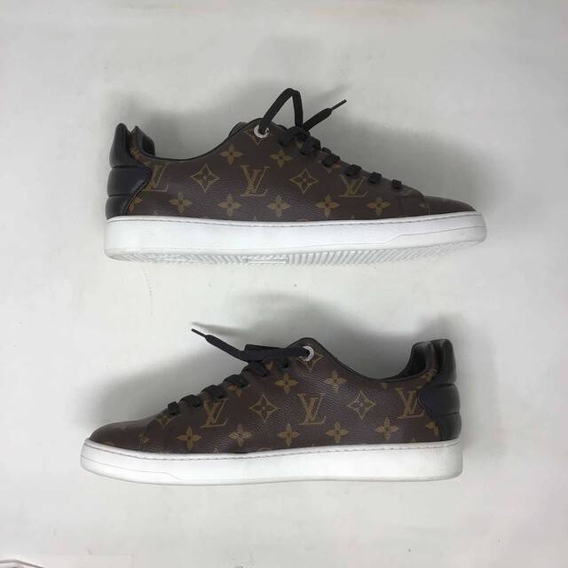 LouisVuitton Review of the Louis Vuitton Frontrow Sneakers 