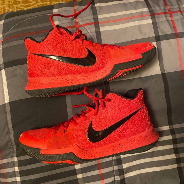 kyrie 3 yeezy