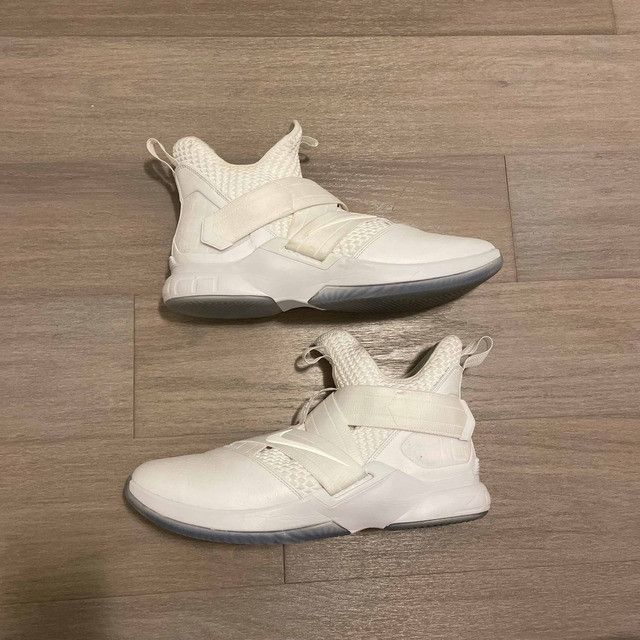 Lebron soldier clearance 12 triple white