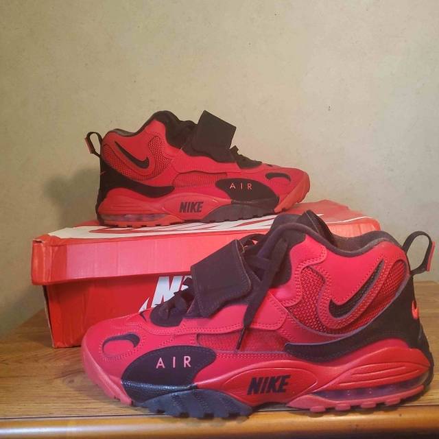 Speed turf sales red black