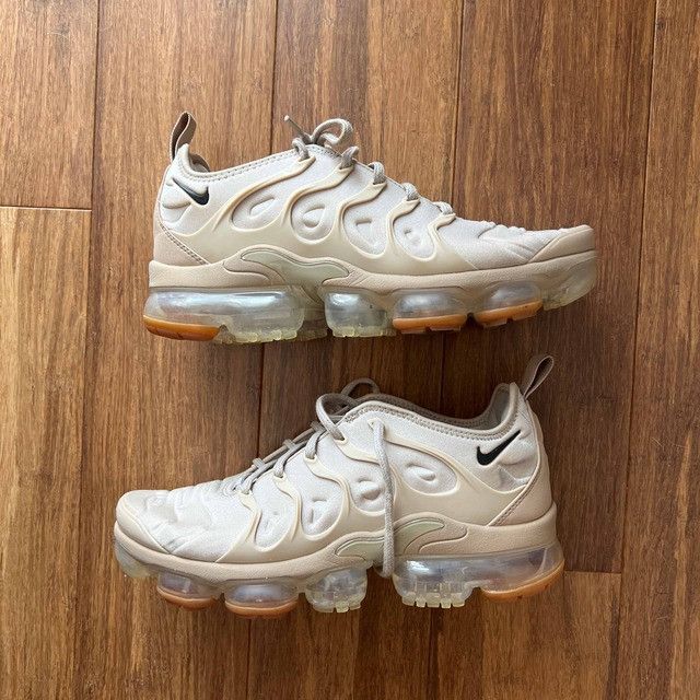 Vapormax on sale plus cream