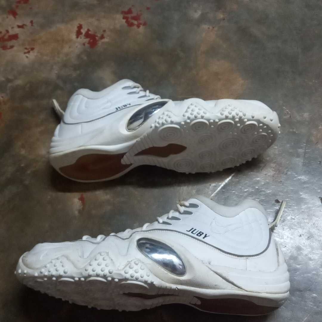Buy Air Zoom Flight Five Shoes: New Releases & Iconic Styles
