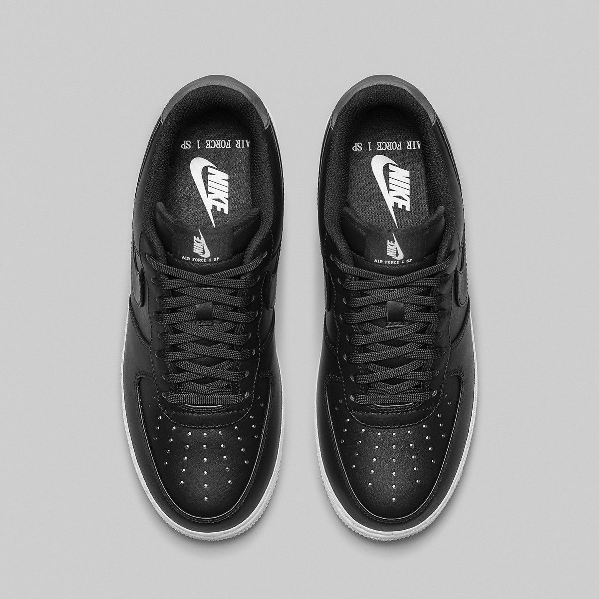 NIKE AIR FORCE 1 LOW CMFT