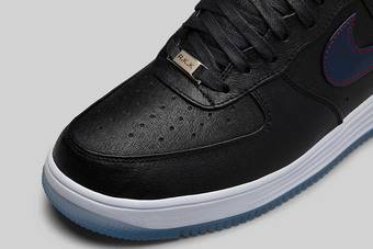 Buy Patriots x Lunar Air Force 1 PF QS 'Robert Kraft' - 836341 001