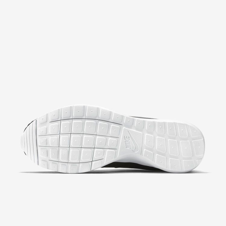 Buy Roshe One Flyknit Premium Black 746825 001 GOAT CA