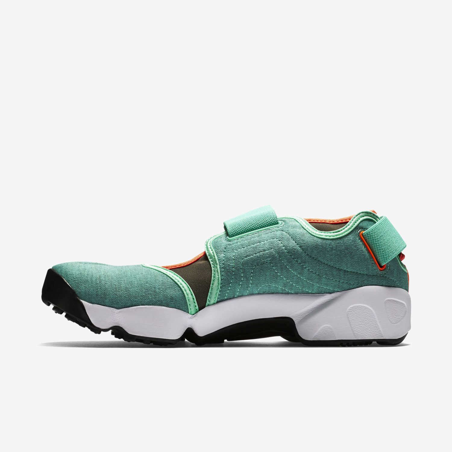 NIKE AIR RIFT