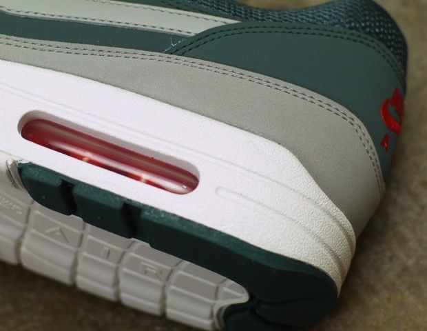 NIKE NIKE AIR MAX 1 ESSENTIAL 'HASTA'