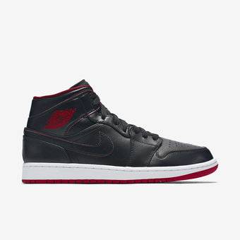 Air Jordan 1 'Black Red' GOAT