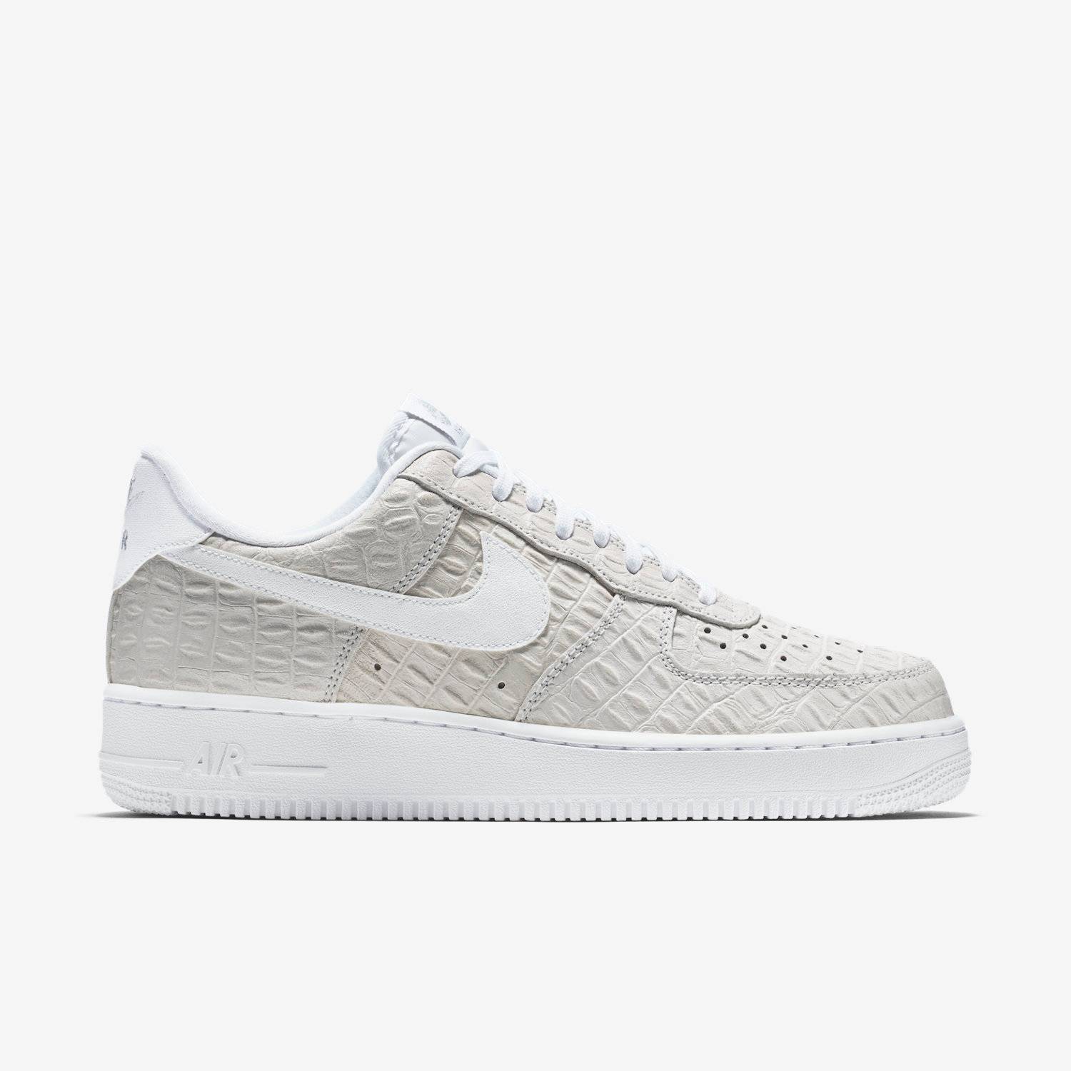 Pre-owned Nike Air Force 1 Low '07 Lv8 'white'