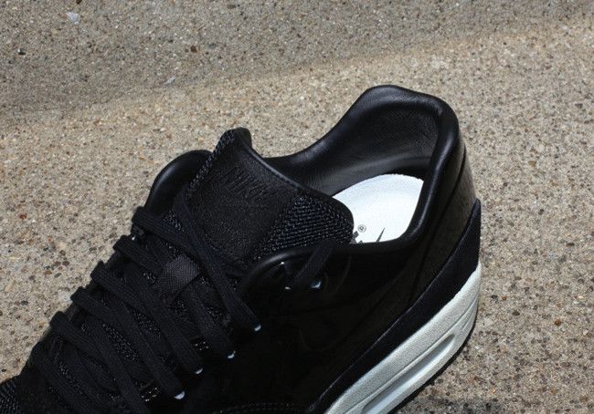 Pre-owned Nike Wmns Air Max 1 Vt Qs 'black Patent'