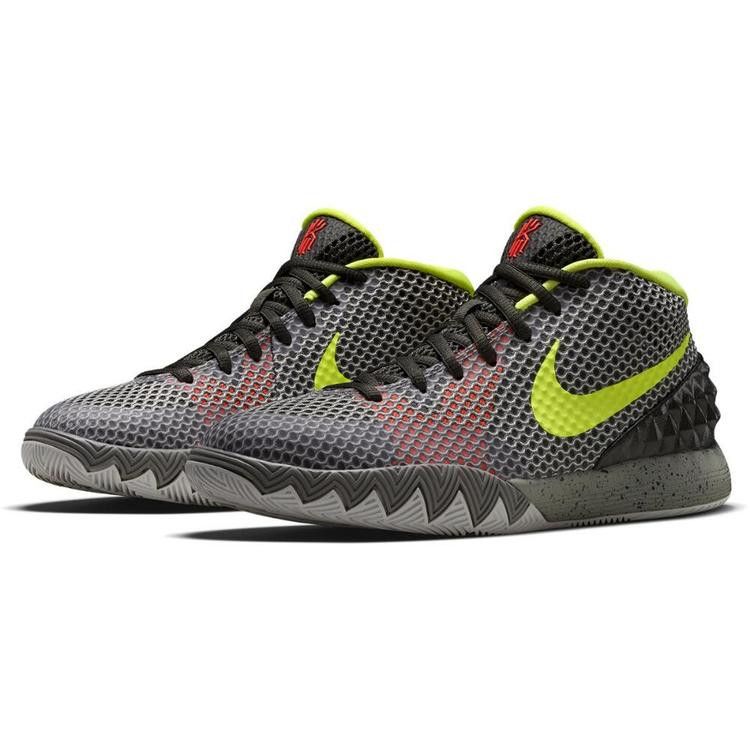 Kyrie store 1 gs