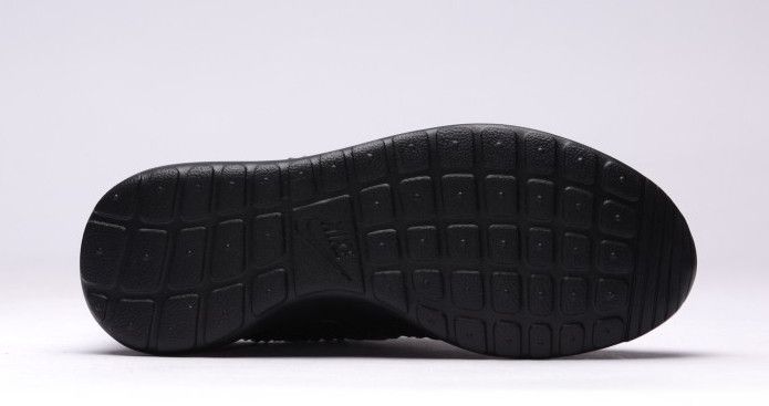 Pre-owned Nike Wmns Roshe One Dmb 'triple Black'