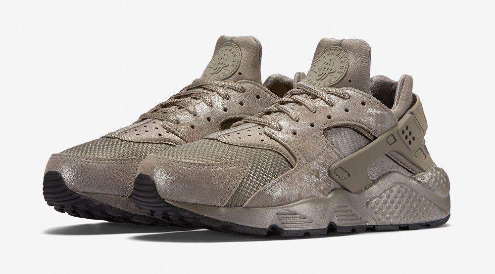 NIKE NIKE WMNS AIR HUARACHE RUN PRM 'BURNED METALLIC'