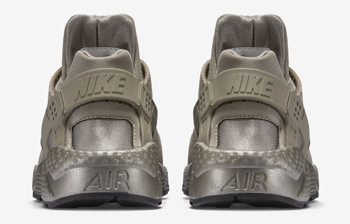 NIKE NIKE WMNS AIR HUARACHE RUN PRM 'BURNED METALLIC'