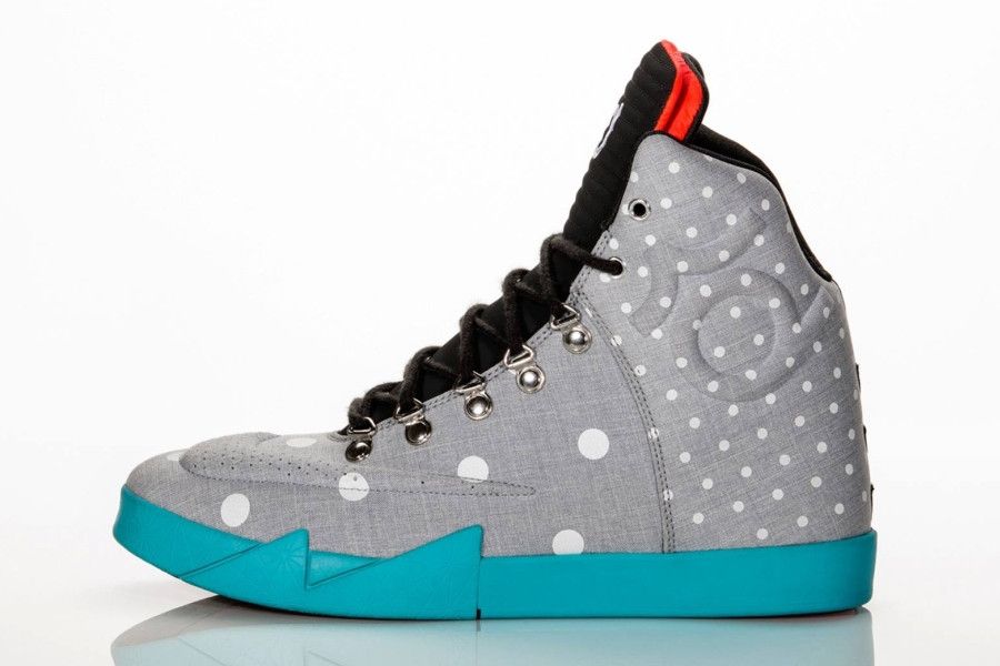 NIKE NIKE KD 6 NSW LIFESTYLE QS 'BIRTHDAY'