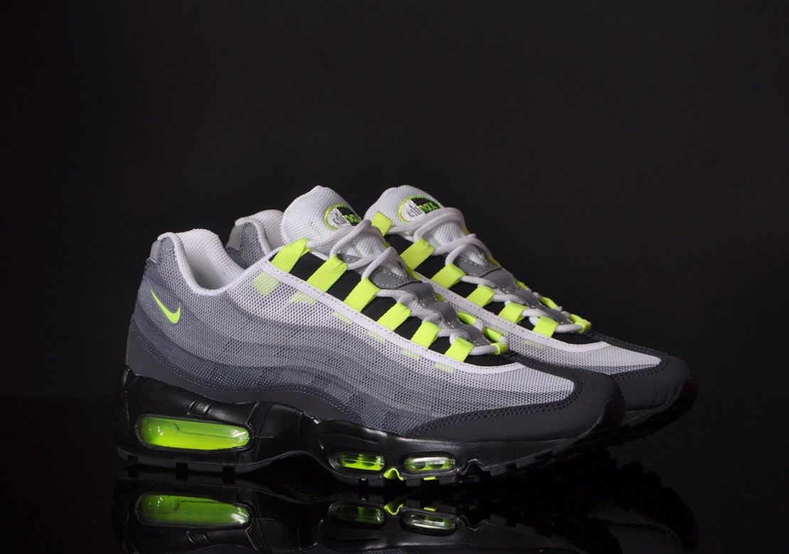NIKE NIKE AIR MAX 95 PRM TAPE 'NEON'