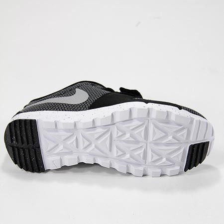 NIKE SB TRAINERNEDOR