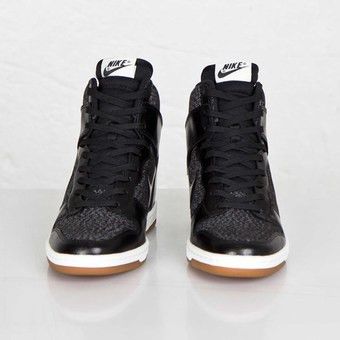 SKY-HI’sTHE BEST Nike Dunk Sky High Essential Hidden Wedge Womens 8 White