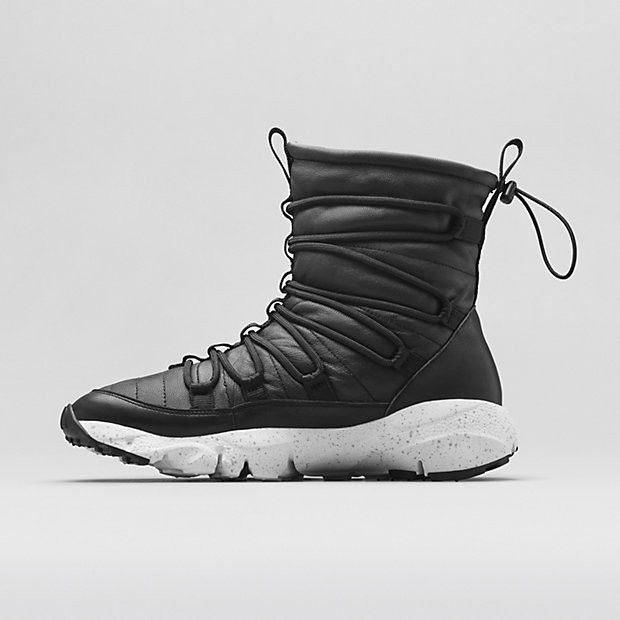 Pre-owned Nike Foostscape Route Sneakerboot In Black