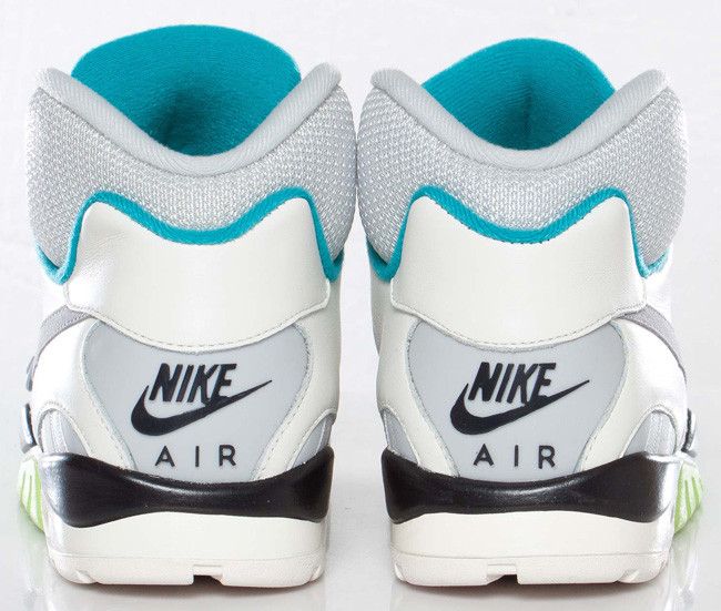 NIKE NIKE AIR TRAINER SC 2 OG QS