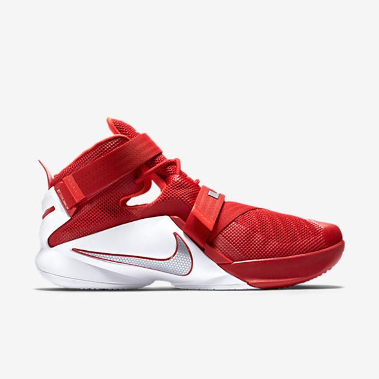 sepatu basket lebron soldier