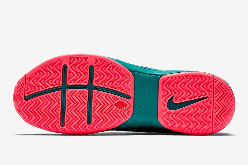 NIKE NIKE ZOOM VAPOR TOUR 9.5 'LEGEND'