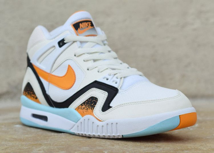 nike air tech challenge 2 kumquat