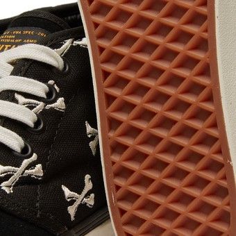 Buy WTAPS X OG Chukka Boot LX 'Bones' - VN0A2Y2VKBC | GOAT Buy WTAPS X OG Chukka Boot LX 'Bones' - VN0A2Y2VKBC | GOAT