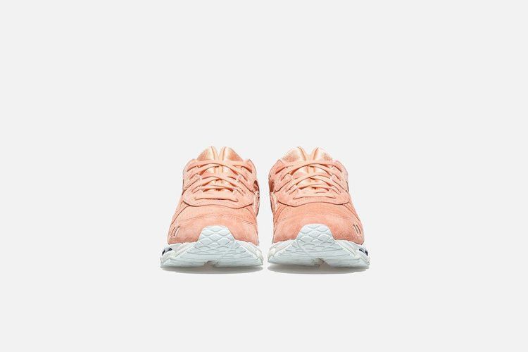 Ronnie Fieg x ASICS Gel Lyte 3.1 Salmon