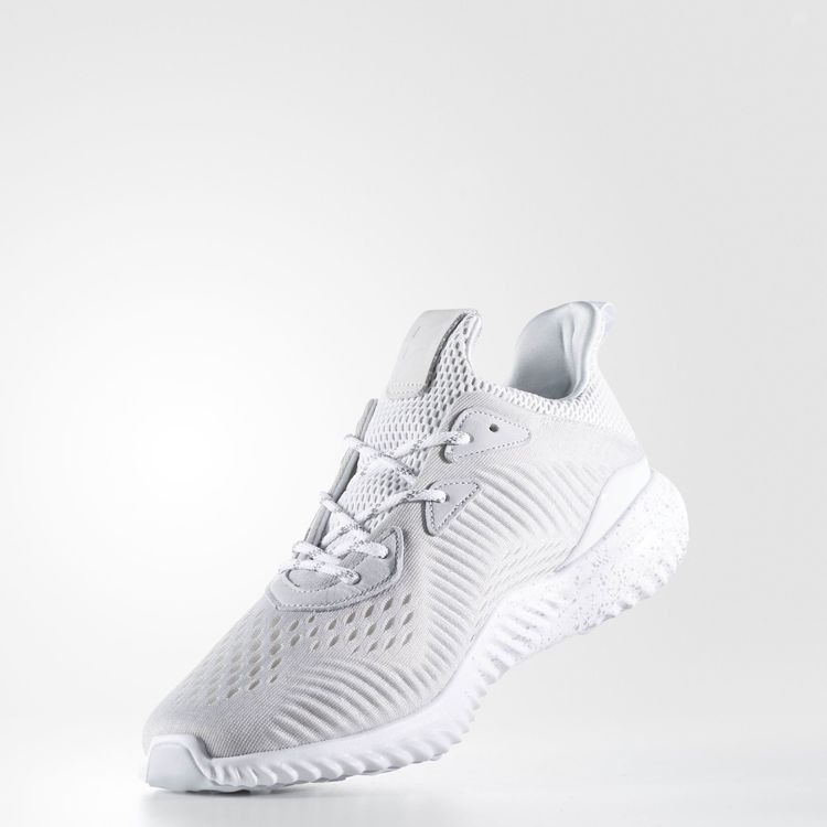 Alphabounce beyond deals reigning champ