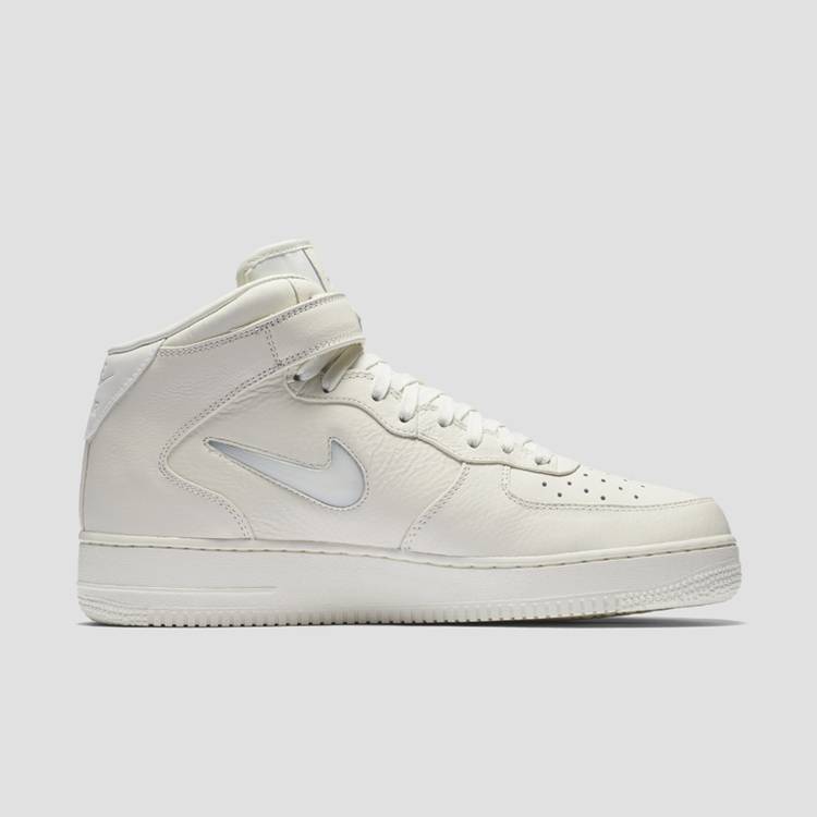 Nike Air Force 1 '07 PRM DZ5616-100 Jewel Swoosh Women's