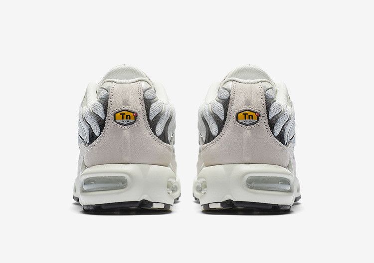 Nike Air Max Plus Sail Black - Thumbnail 5