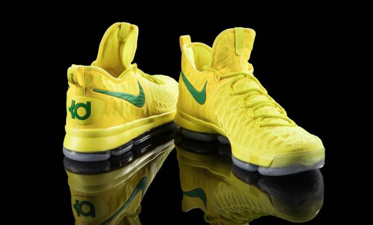 NEW Nike KD 9 Oregon Ducks Player Exclusive PE Sample Gray Shoes Men's Size  13
