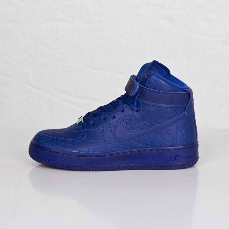 Buy Wmns Air Force 1 High FW QS 'Paris' - 704010 400 - Blue | GOAT