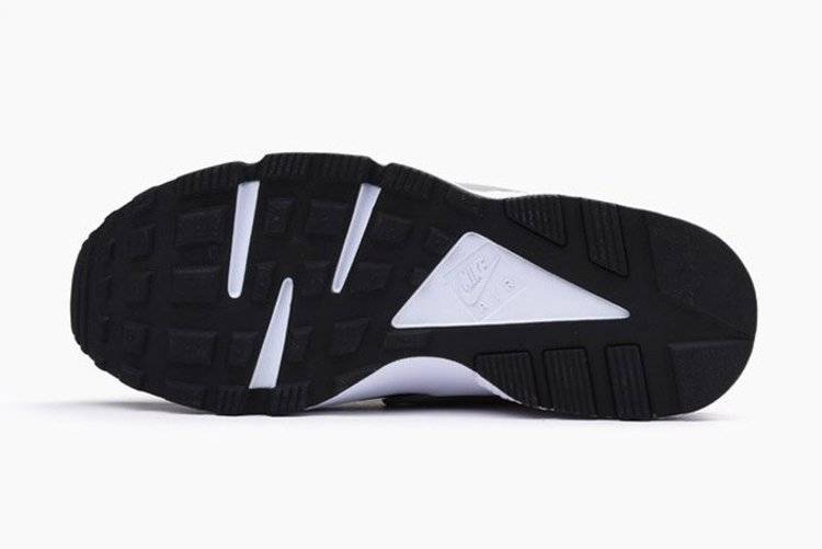 Nike Air Huarache Black/ White-Emerald - 318429-018