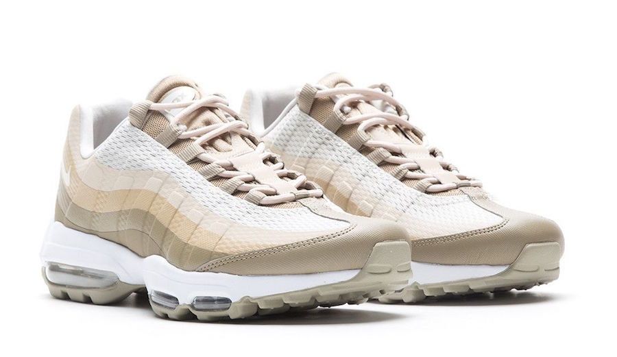 NIKE NIKE AIR MAX 95 ULTRA ESSENTIAL