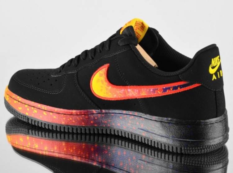 cayó agua palanca Air Force 1 Low 'Asteroid' | GOAT