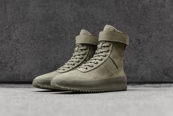 スニーカー FEAR OF GOD Men Sneakers FGE280 8104SUE 225 GREEN Fear Of God Military Sneaker Army Green Men's - FGTP-MSNU