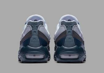 Rare Nike Air Max 95 Essential Armory Navy Yankees Men’s Sz 8.5 /749766-406