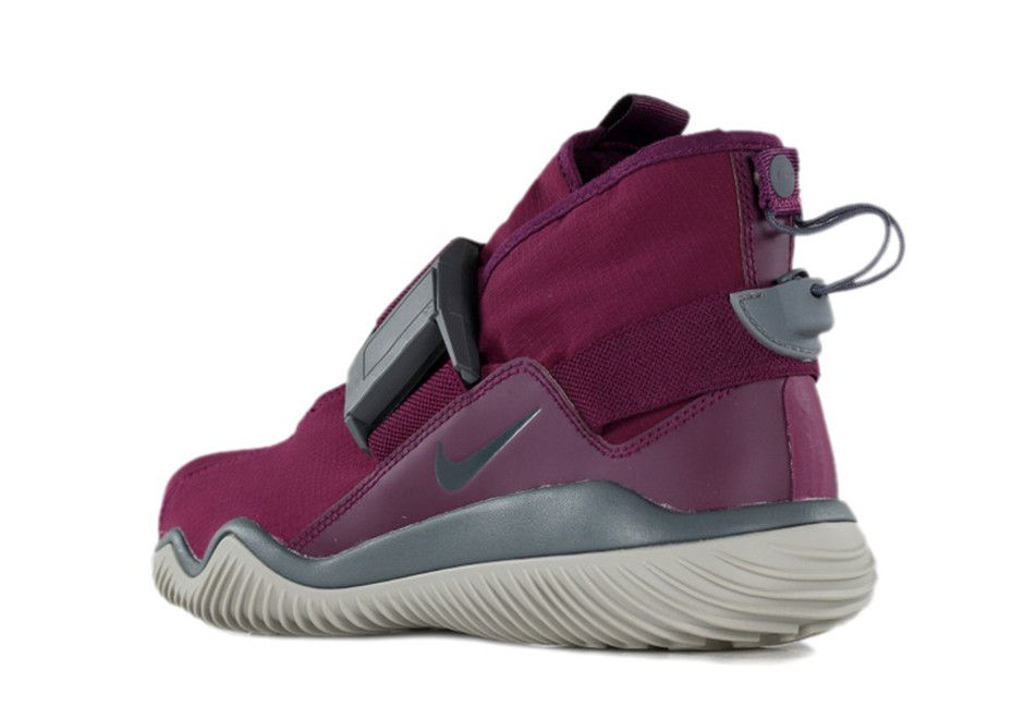 NIKE KMTR PREMIUM 'BORDEAUX'