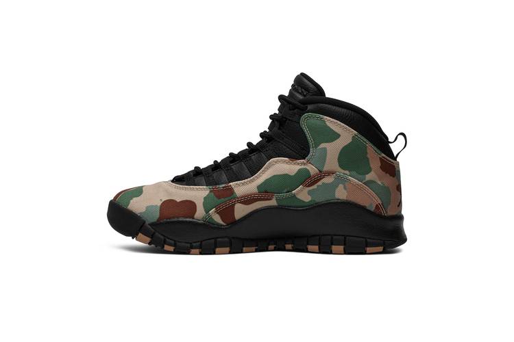 retro 10s camo