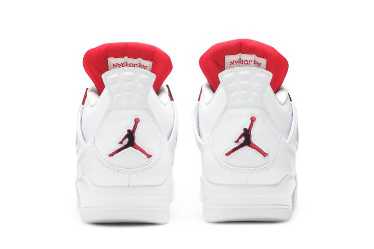 القوس والعذراء Air Jordan 4 Retro 'Red Metallic' | GOAT القوس والعذراء