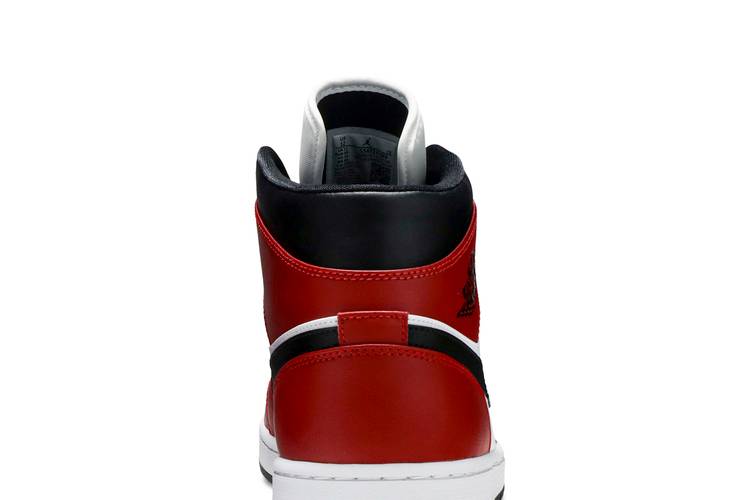 Air Jordan 1 Mid 'Chicago Black Toe' | GOAT