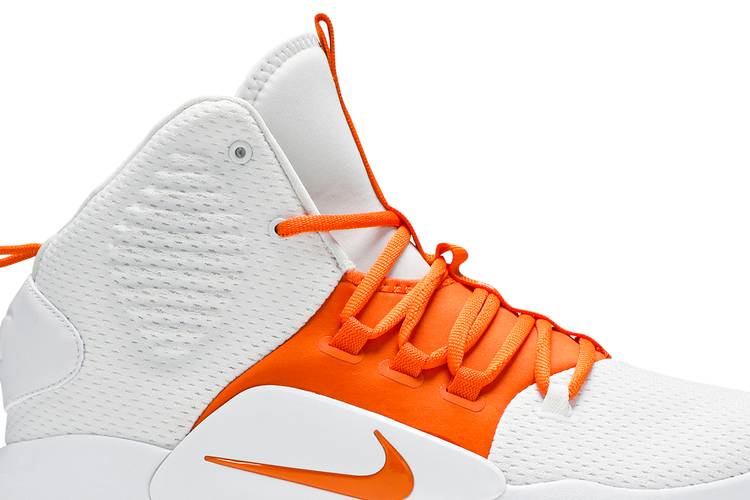 nike hyperdunk 2023 naranja y blanco