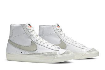 blazer mid 77 light bone womens
