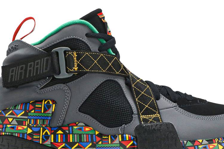 NIKE AIR RAID LIVE TOGETHER, PLAY TOGETHER – PRIVATE SNEAKERS