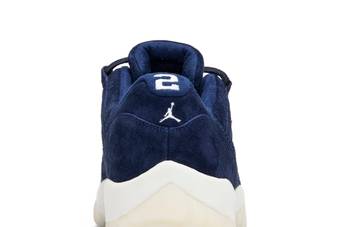 air jordan 11 low re2pect derek jeter av2187 441 release date1 Velvet WMNS  Midnight Navy, WpadcShops Marketplace