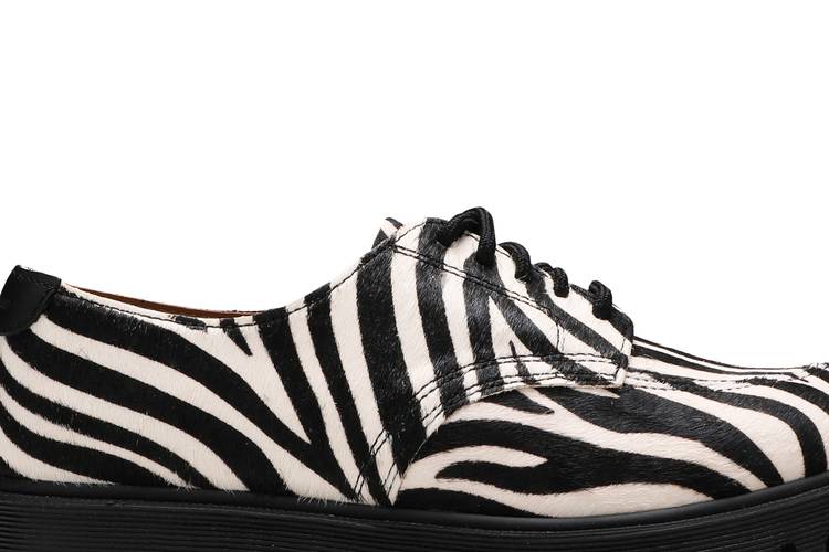 Buy Supreme x 2046 Oxford 'Zebra' - 27151009 | GOAT