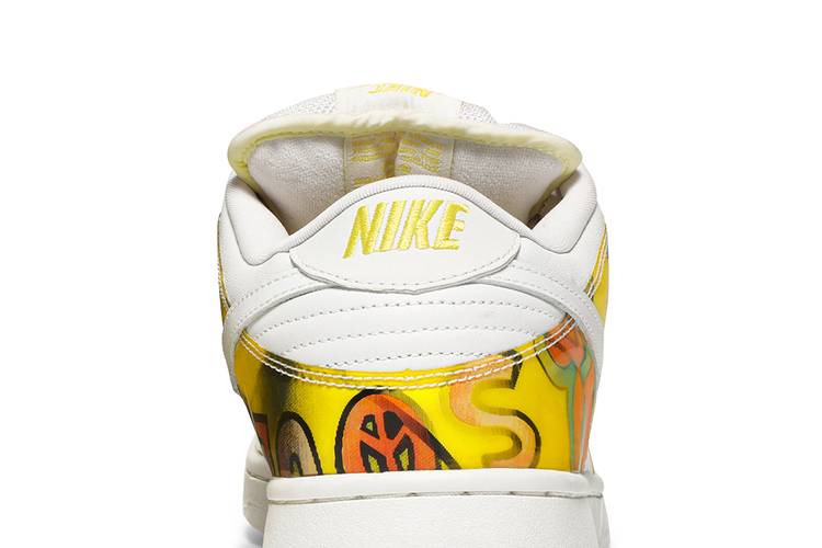 Buy Dunk Low Pro SB 'De La Soul' - 304292 171 | GOAT