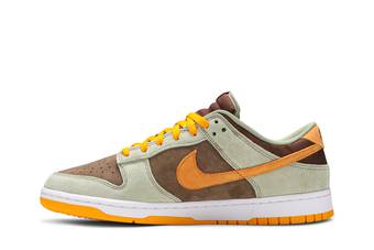 NIKE / Dunk Low SE Shoes Sneakers / Dusty Olive / DH5360-300